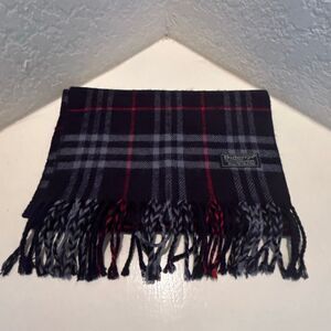 Vintage Burberrys Nova Check Winter Scarf Blue 100% Lambswool Plaid Old Money